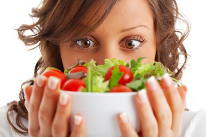 woman-holding-salad